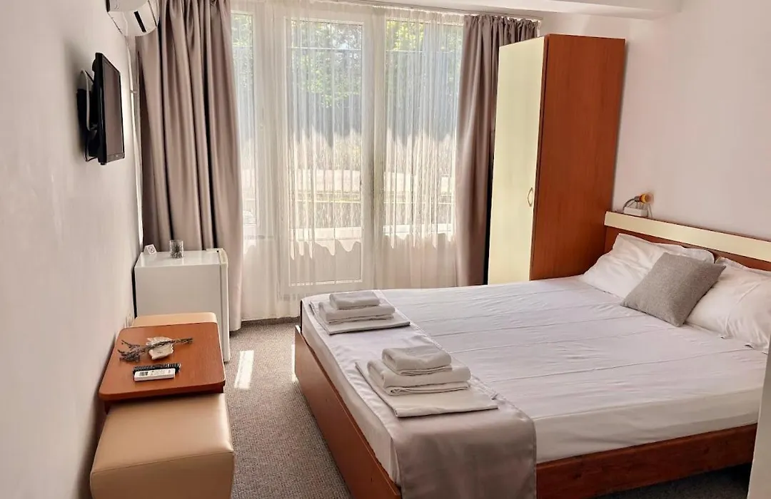 Vila Aqua-1